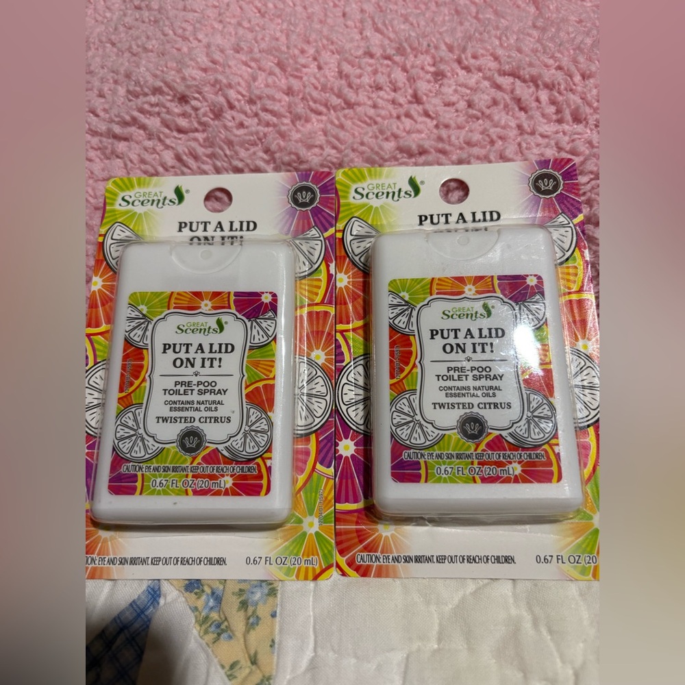 Twisted Citrus Toilet Spray - White